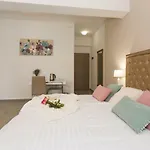 Luxury Saint Jacob Pensión