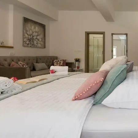 Luxury Saint Jacob 4*