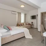 Gostinjska kuća Luxury Saint Jacob