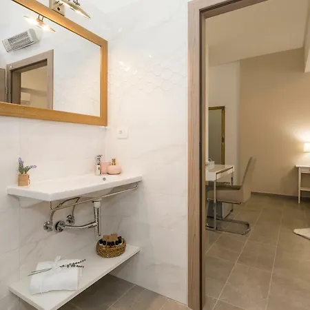 Guest house Luxury Saint Jacob 4*