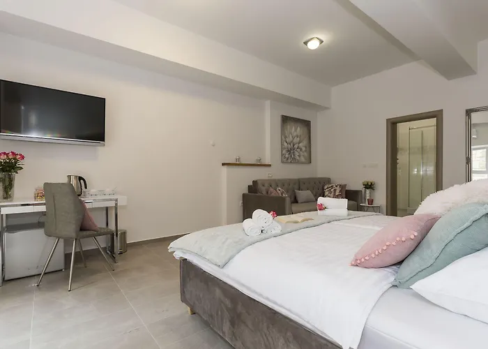 Pensionat Luxury Saint Jacob 4*