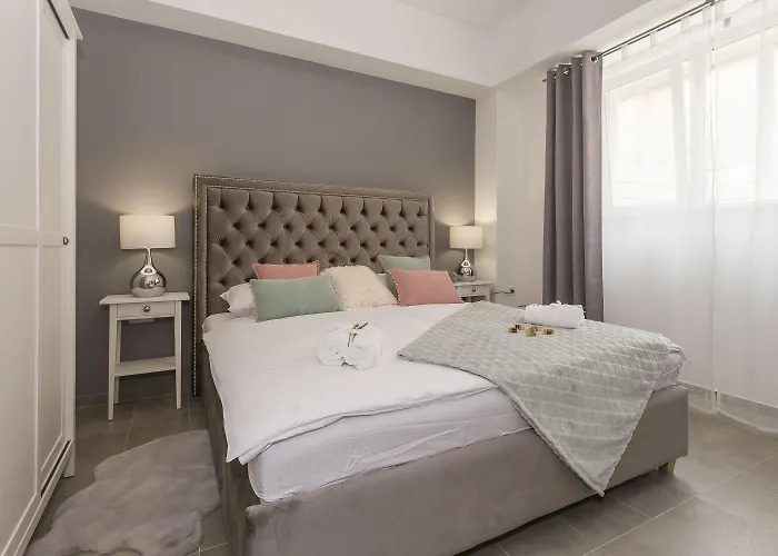 Luxury Saint Jacob Τρογκίρ