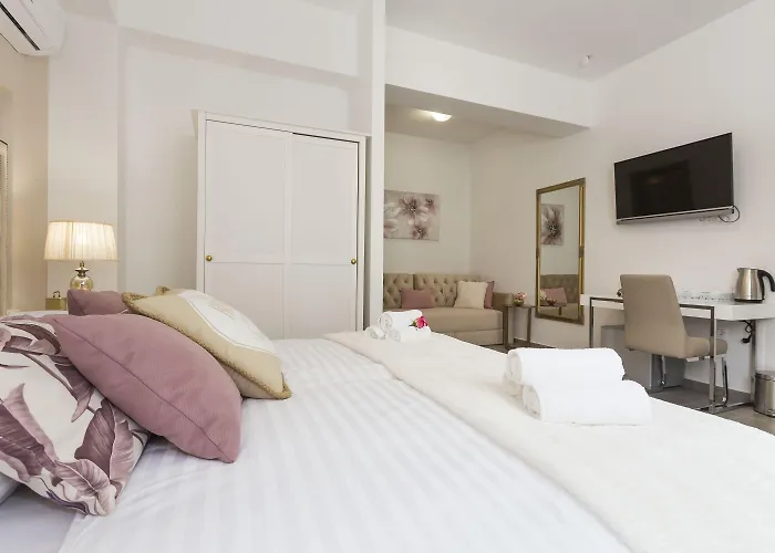 Πανσιόν Luxury Saint Jacob Τρογκίρ