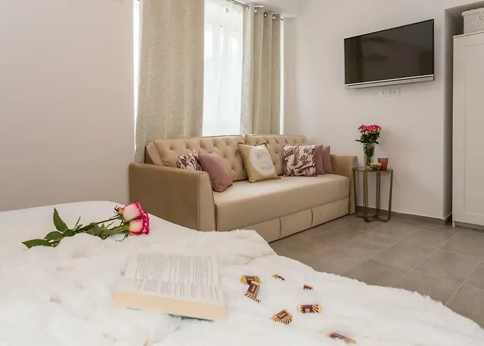 Luxury Saint Jacob 4* Τρογκίρ